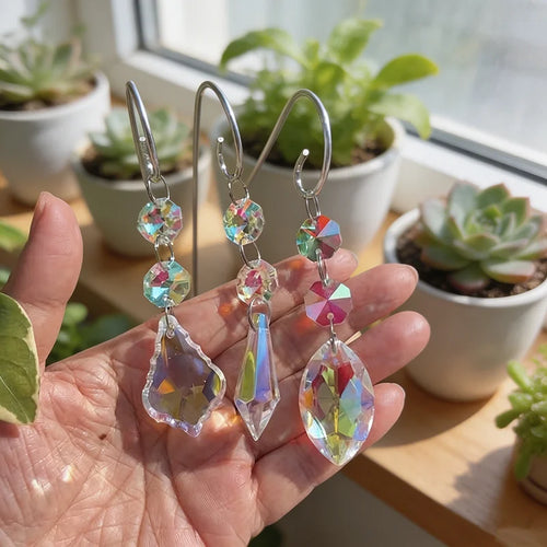6Pcs Crystal Suncatcher Garden Stakes Mini Colorful Crystal Prism Hanging Ornaments Outdoor Potted Plant Yard Home Decor